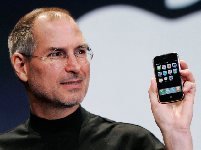 歷史上的今天：重溫 2007 年第一代 iPhone 發表