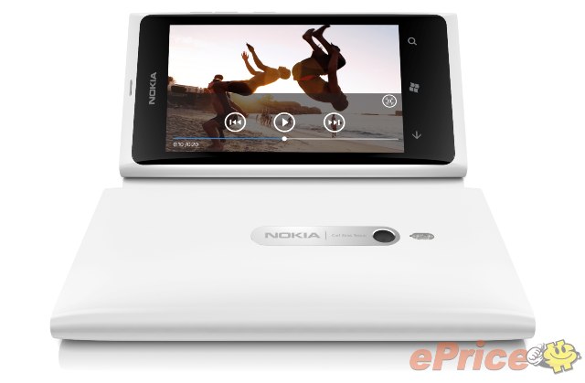 //timgm.eprice.com.hk/hk/mobile/img/2012-02/09/46049/keithyim_3_Nokia-Lumia-800_39431fb9e9d415f6244b76ce274f0ea9.jpg