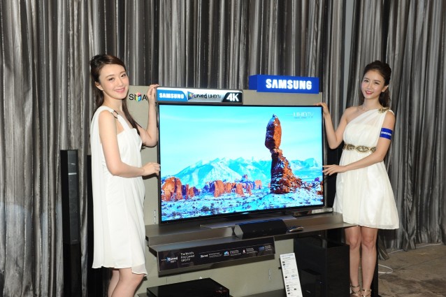 Event Photo 2.jpg //timgm.eprice.com.hk/hk/nb/img/2014-05/30/3249/alexchow_1_1142_17c417e57f2673c1bd7626f6a93f2ee4.jpg