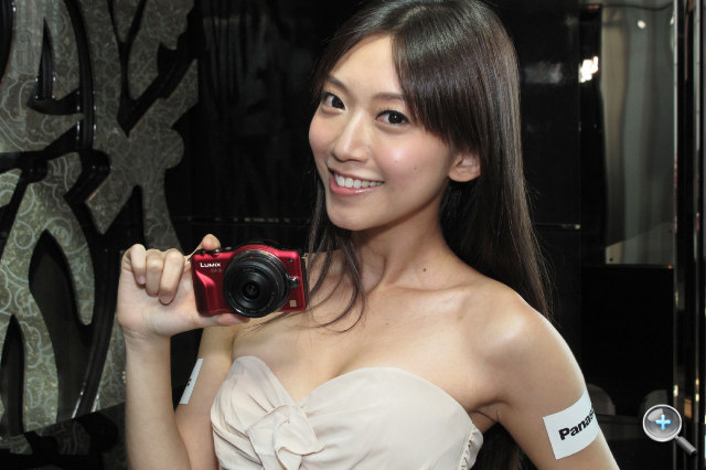 //timgm.eprice.com.hk/hk/funky/img/2011-07/08/2456/alexchow_5_17_2f3497fcb538c4aa485fa874560515e4.JPG
