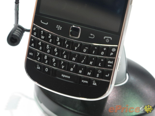 //timgm.eprice.com.hk/hk/mobile/img/2011-06/22/42232/keithyim_3_BlackBerry-Bold-9900_3757ec3265c871f807eb93d46d4aef78.JPG