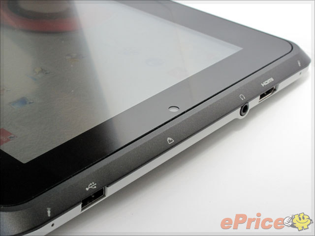 指紋識別、SmartCard 支援　Fujitsu Stylistic Q550 商務平板