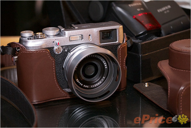 //timgm.eprice.com.hk/hk/mobile/img/2011-12/30/45556/keithyim_1_3151_ee91cf1c82b702bbc857576da29846f8.jpg