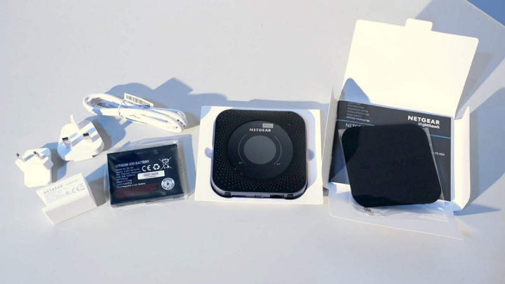 netgear-nighthawk-m1-hands-on-review_06.jpg
