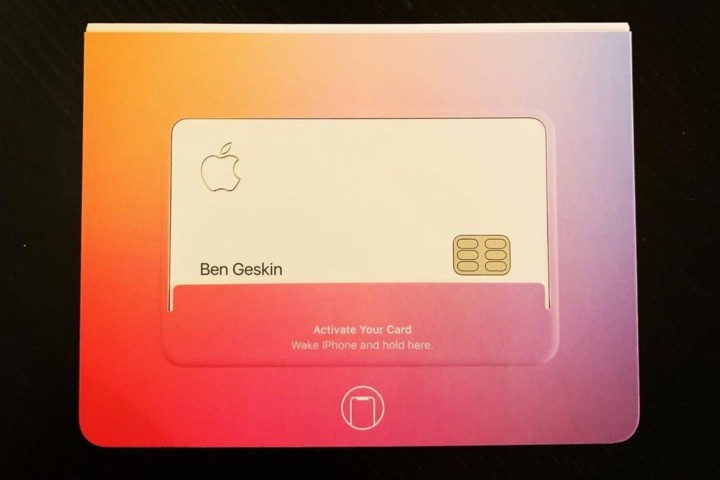 Apple Card 實體信用卡首次曝光