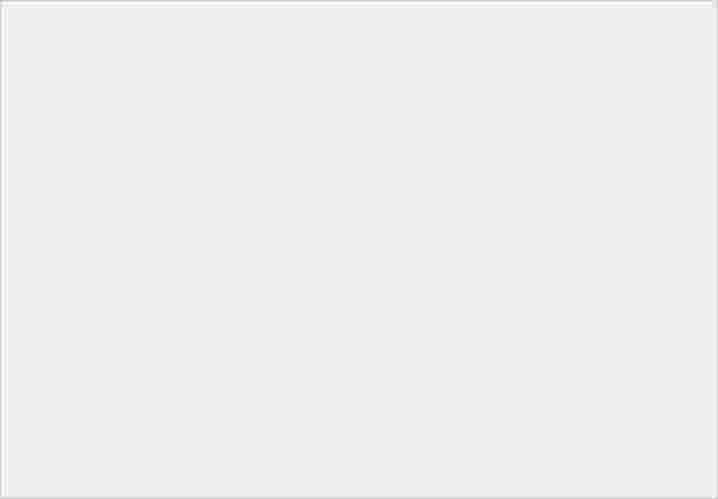 Google Pixel 5 XL 曝光 機背相機設計好搞笑 Google Pixel 5 XL 曝光 機背相機設計好搞笑