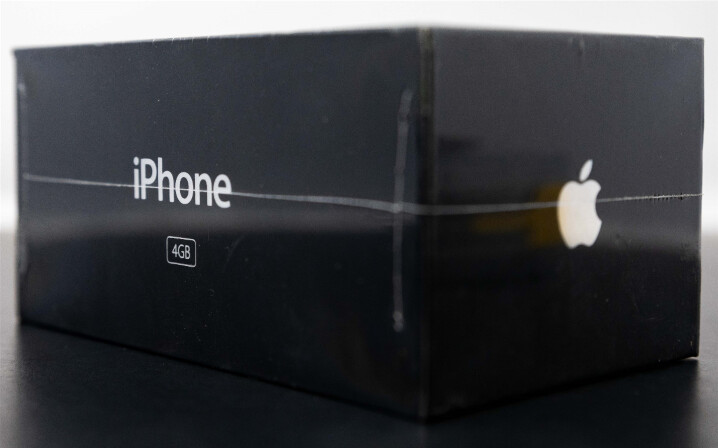 超珍稀初代 iPhone 拍賣   靠這點讓成交價有望破台幣 300 萬
