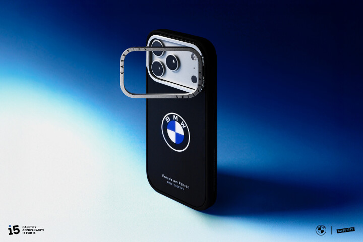 05_PR_BMW Collectible Aluminium Ring Stand Case.jpg