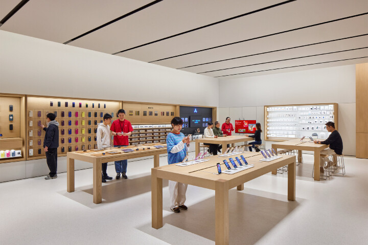 Apple-MixC-Hefei-Anhui-China-media-preview-Product-and-Learning-zone_big.jpg.large_2x.jpg