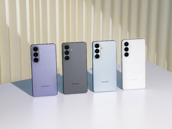 005-product-galaxy-s26plus-cobaltviolet-black-skyblue-white.jpg