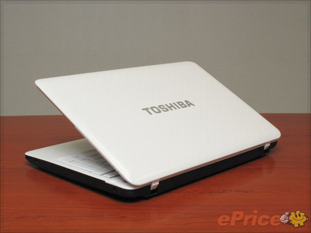 抵玩家居筆電　Toshiba Satellite L750