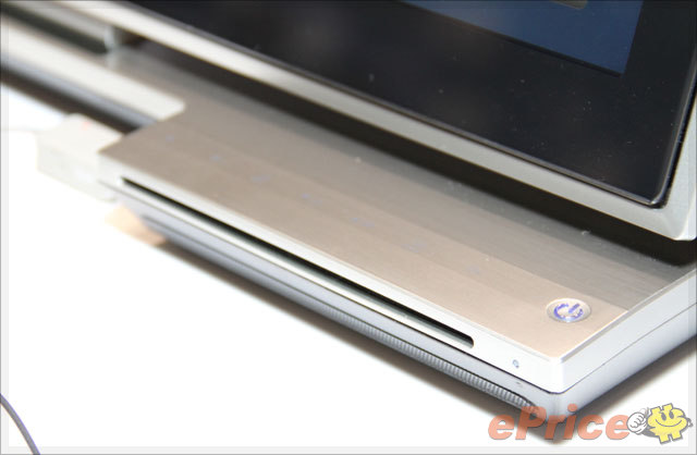 纖薄觸控螢幕　Samsung Series 7 All-in-one PC