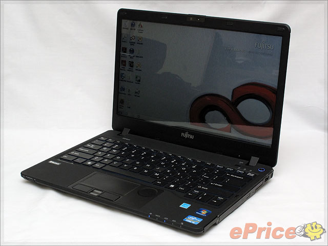 fujitsu lifebook sh771