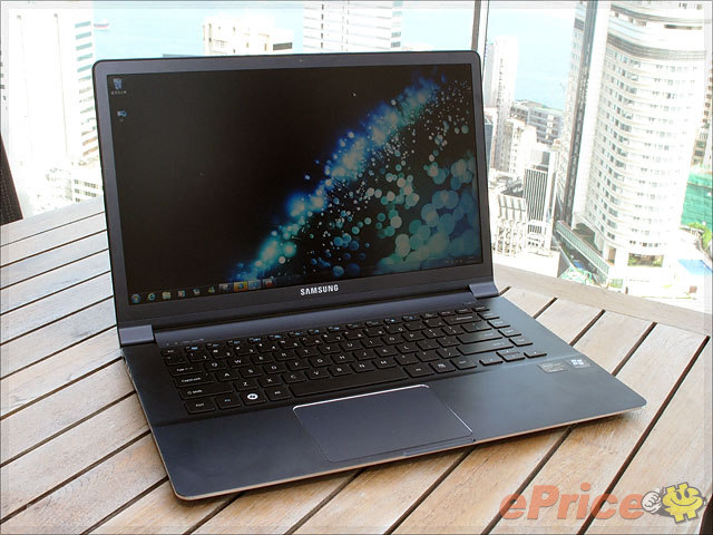 超薄機身．第三代 Core i7　新版 Samsung Series 9 登場