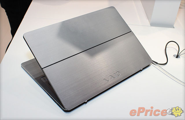 美型筆電摺疊變平板　Sony VAIO Flip 試玩 - 1