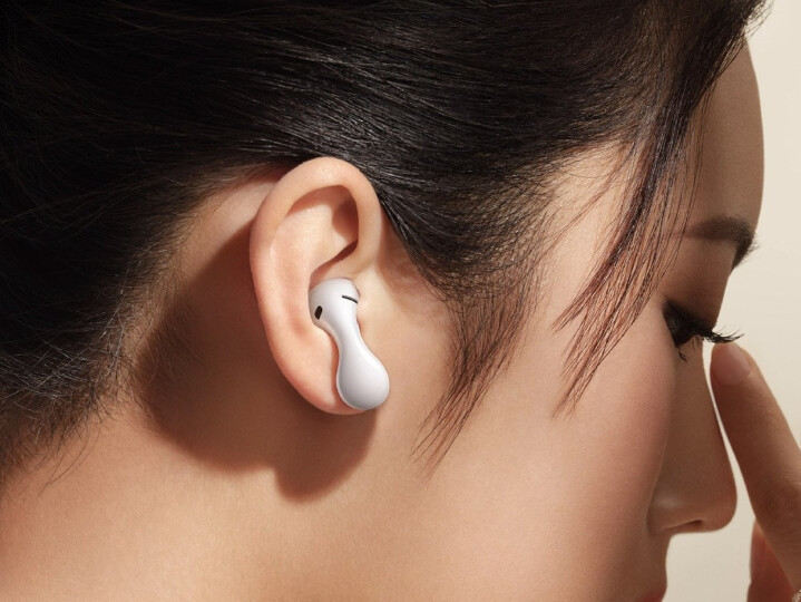 華為逆市場主流  年底前推出首款開放式耳機