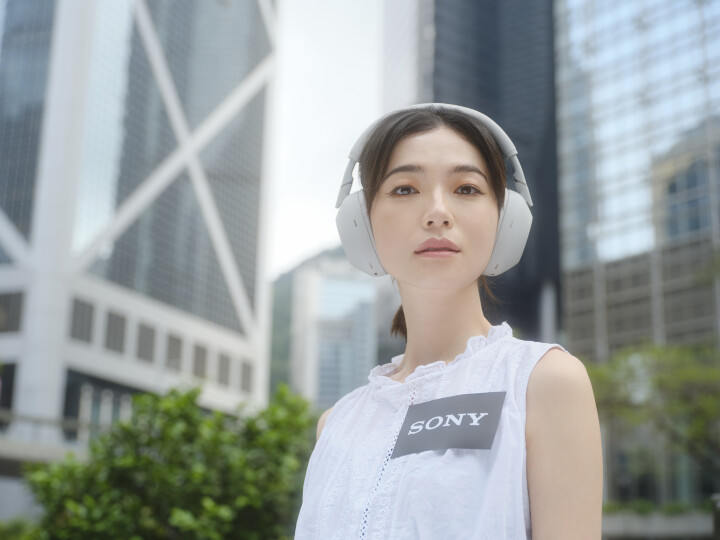 SONY2.jpg SONY2.jpg