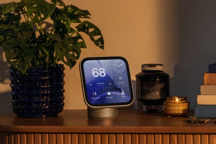 Apple-HomeView-lifestyle-living-room-261013.jpg Apple-HomeView-lifestyle-living-room-261013.jpg