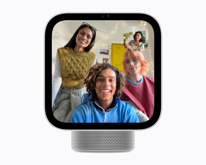 Apple-HomeView-FaceTime-Center-Stage-261013.jpg Apple-HomeView-FaceTime-Center-Stage-261013.jpg