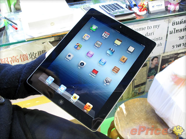 新 iPad 香港販售版火速開箱 + 簡單試玩！
