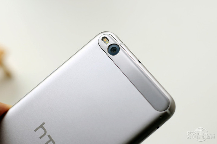 HTC One X9 拍照實測 (對比 iPhone 6s) HTC One X9 拍照實測 (對比 iPhone 6s)
