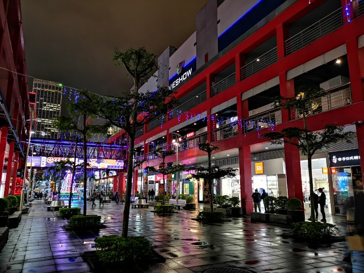 Mate 20 Pro 超廣角夜景